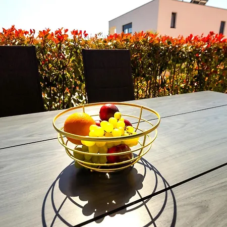 Apartamento Garden Hill Sveti Filip i Jakov