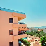 Garden Hill * Sveti Filip i Jakov