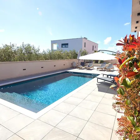 Garden Hill شقة